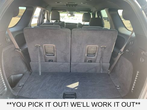 Used 2023 Dodge Durango R/T w/ Blacktop Package RWD image 9