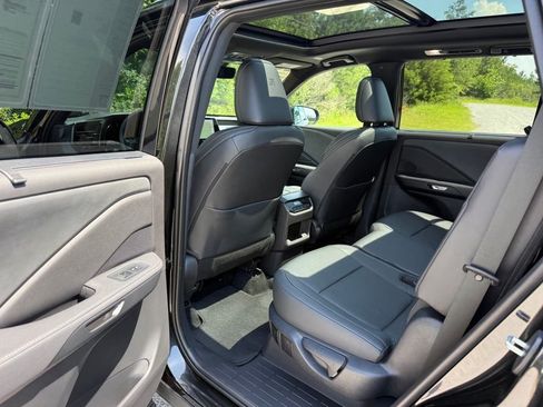 Certified 2025 Lexus TX 350 AWD w/ Technology Package image 27