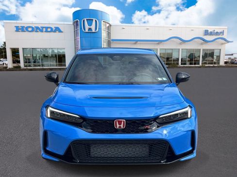 Used 2024 Honda Civic Type R image 8
