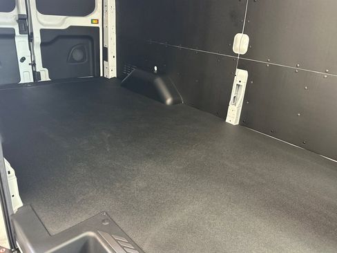New 2026 Ford Transit 250 148 Medium Roof RWD image 11