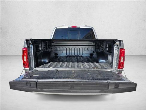 Used 2022 Ford F150 XLT w/ Equipment Group 302A High AWD/4WD image 10