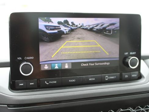 Used 2023 Honda Accord EX image 26