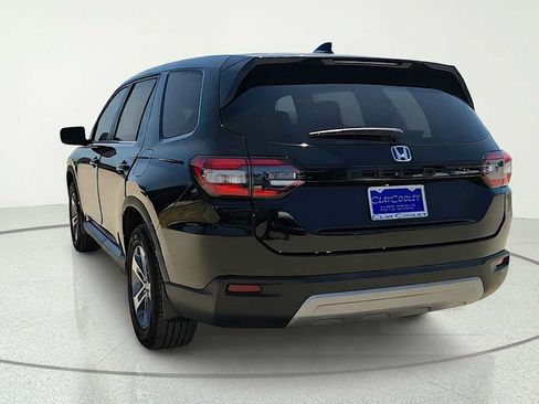 Used 2023 Honda Pilot EX-L image 6
