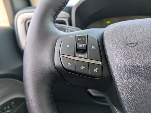 New 2025 Ford Maverick XLT w/ XLT Luxury Package image 29