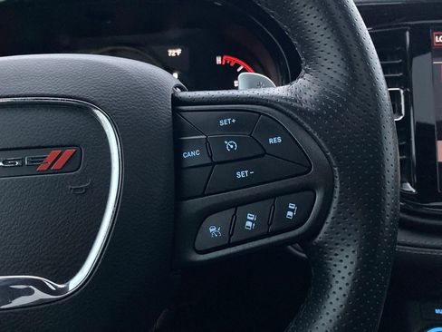 Used 2022 Dodge Durango GT image 17