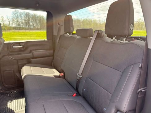 Used 2023 Chevrolet Silverado 2500 Custom w/ Custom Value Package AWD/4WD image 28