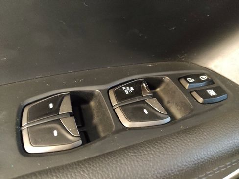 Used 2018 Hyundai Santa Fe Sport AWD/4WD image 27