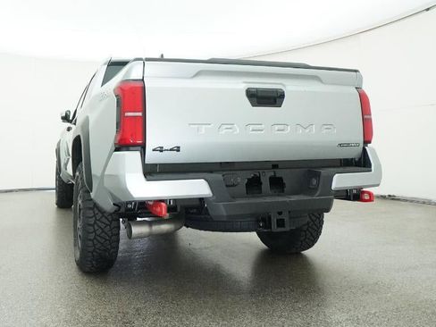 New 2025 Toyota Tacoma TRD Off-Road image 22