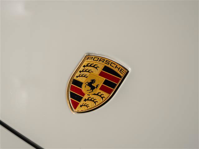 Certified 2023 Porsche Cayenne Platinum Edition AWD/4WD image 13