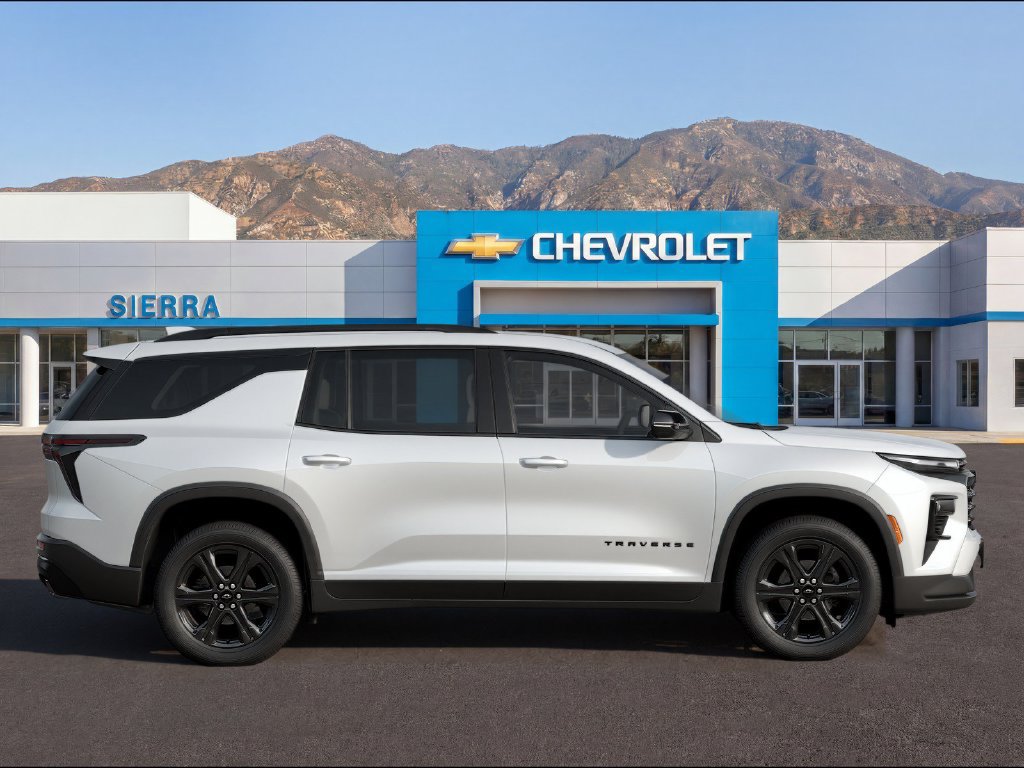 New 2027 Chevrolet Traverse LT w/ Midnight/Sport Edition FWD image 3