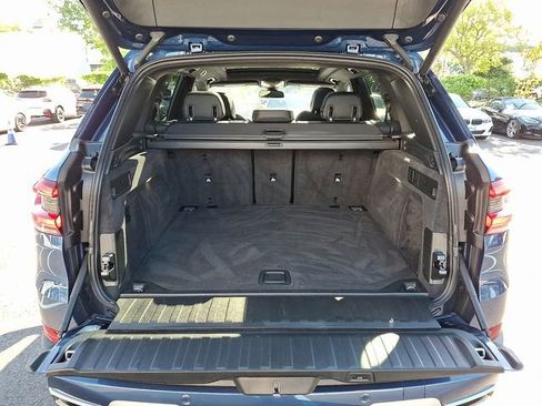 Used 2023 BMW X5 xDrive40i w/ Parking Assistance Package AWD/4WD image 29
