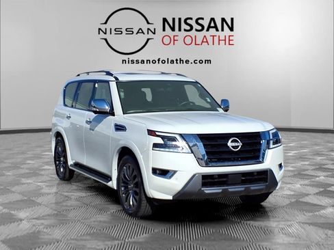 Used 2024 Nissan Armada Platinum w/ Captain's Chairs Package AWD/4WD image 33