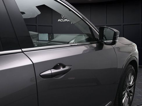 Used 2022 Acura MDX SH-AWD w/ Advance Package image 16