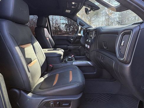 Used 2020 GMC Sierra 1500 AT4 w/ AT4 Premium Package image 12