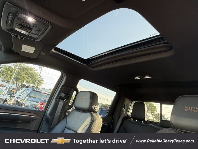 Used 2026 Chevrolet Silverado 1500 High Country AWD/4WD image 34