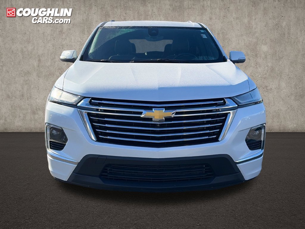 Used 2023 Chevrolet Traverse Premier AWD/4WD image 2