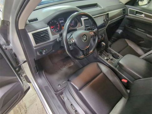 Used 2018 Volkswagen Atlas SE image 10