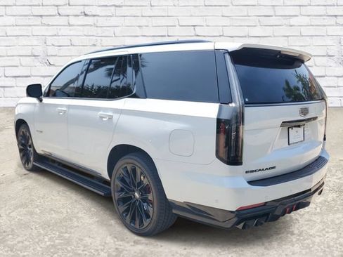 Certified 2026 Cadillac Escalade V w/ LPO, ONYX Package AWD/4WD image 2