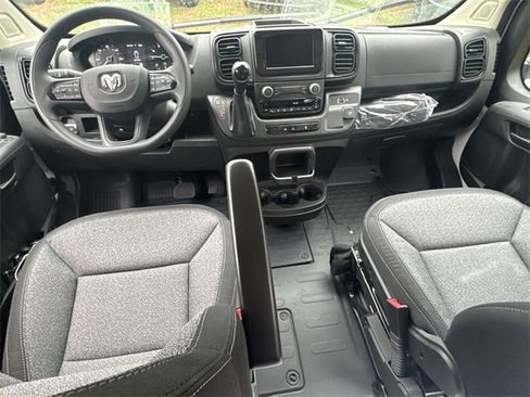New 2025 RAM ProMaster 2500 w/ Convenience Group image 20