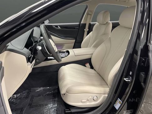 Used 2024 Genesis G80 2.5T image 4