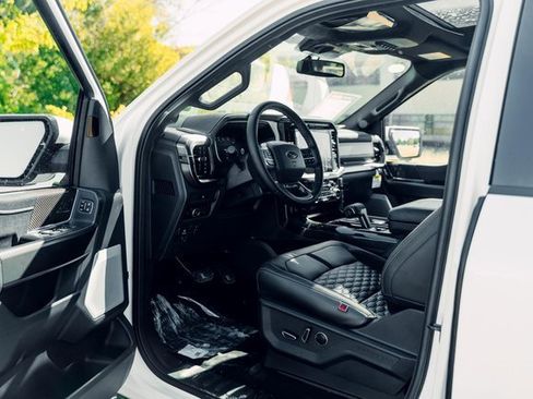 New 2025 Ford F150 Lariat w/ Equipment Group 502A High image 19