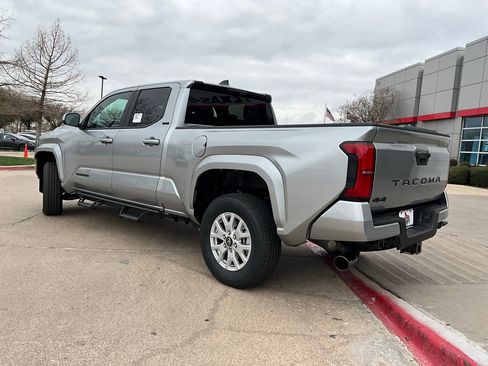 New 2026 Toyota Tacoma SR5 image 7