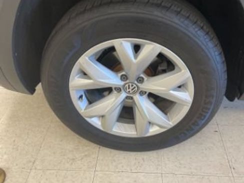 Used 2018 Volkswagen Atlas SE AWD/4WD image 30