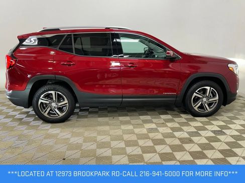 Used 2020 GMC Terrain SLT w/ Preferred Package AWD/4WD image 4