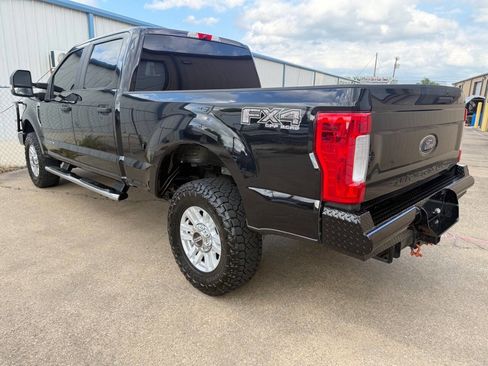 Used 2019 Ford F250 XL w/ STX Appearance Package image 29