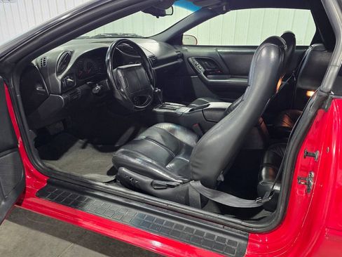 Used 1996 Chevrolet Camaro Z28 RWD image 8