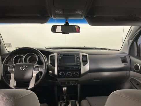 Used 2013 Toyota Tacoma PreRunner image 21