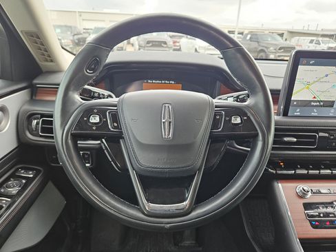 Used 2023 Lincoln Aviator Reserve w/ Equipment Group 201A image 20