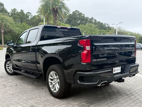 Used 2024 Chevrolet Silverado 1500 RST image 2