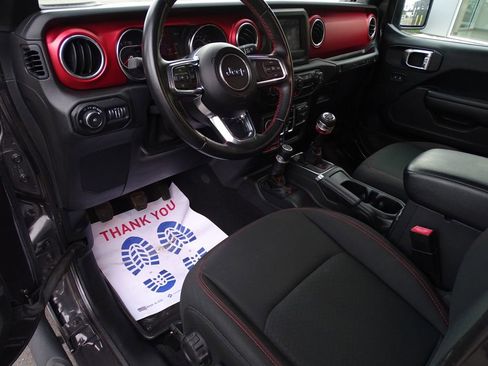 Used 2021 Jeep Wrangler Unlimited Rubicon image 25