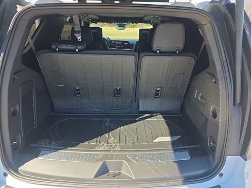 New 2026 Chevrolet Tahoe High Country image 8