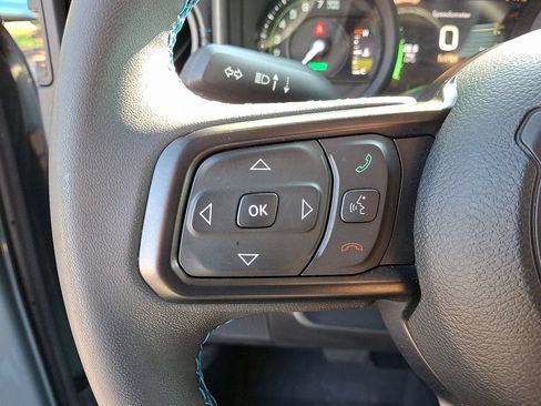 Used 2024 Jeep Wrangler Unlimited Rubicon 4xe AWD/4WD image 20