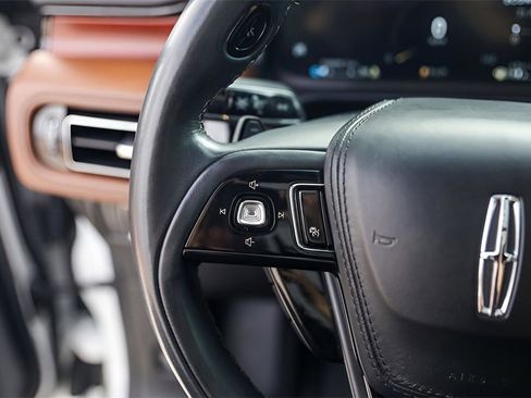 Used 2022 Lincoln Aviator Reserve w/ Equipment Group 201A image 13