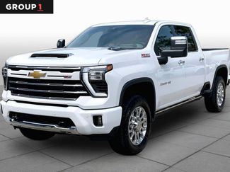 Used 2024 Chevrolet Silverado 2500 LTZ w/ LTZ Plus Package AWD/4WD video 1