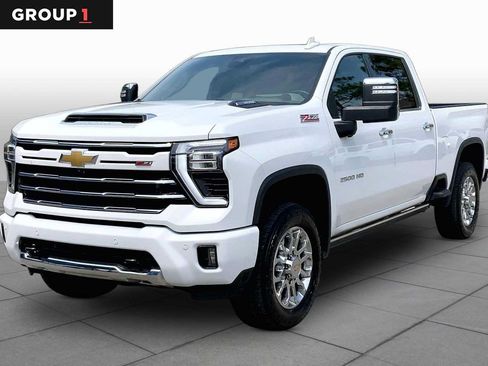 Used 2024 Chevrolet Silverado 2500 LTZ w/ LTZ Plus Package AWD/4WD image 1