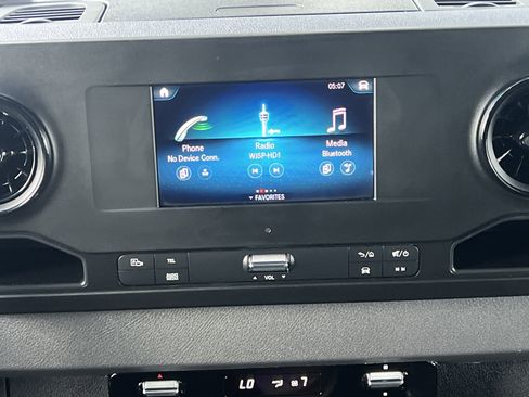 Certified 2024 Mercedes-Benz Sprinter 2500 image 26