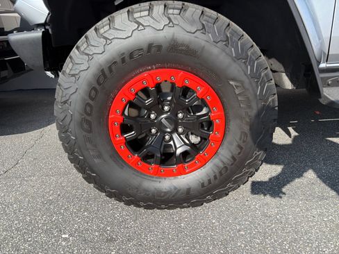 Used 2024 Ford Bronco Raptor AWD/4WD image 9