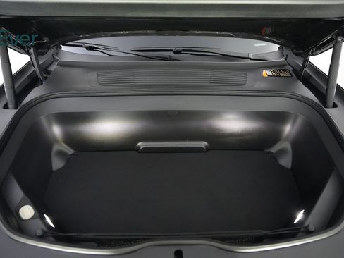 Used 2023 Rivian R1S Adventure AWD/4WD image 28
