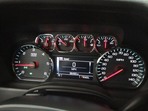 Used 2018 GMC Yukon SLE w/ SLE Value Package image 18