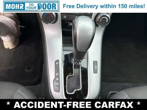 Used 2014 Chevrolet Cruze LT image 22