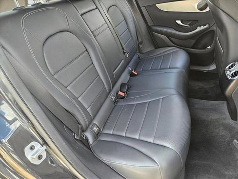 Certified 2022 Mercedes-Benz GLC 300 image 18