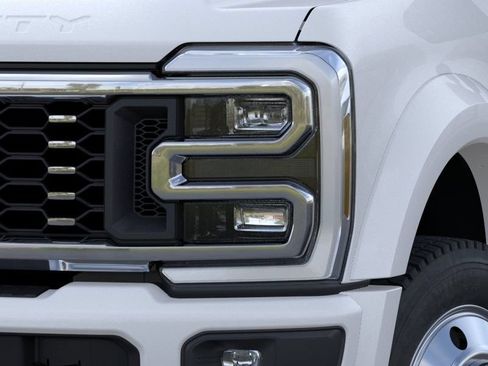 New 2026 Ford F450 Platinum w/ FX4 Off-Road Package AWD/4WD image 18