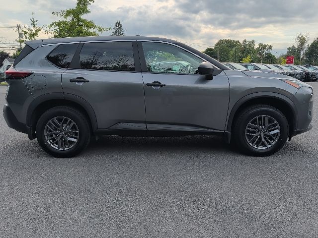 Certified 2023 Nissan Rogue S AWD/4WD image 2