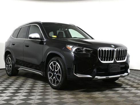 Used 2023 BMW X1 xDrive28i w/ Convenience Package AWD/4WD image 9