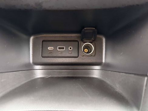Certified 2023 Chevrolet Equinox LT AWD/4WD image 24