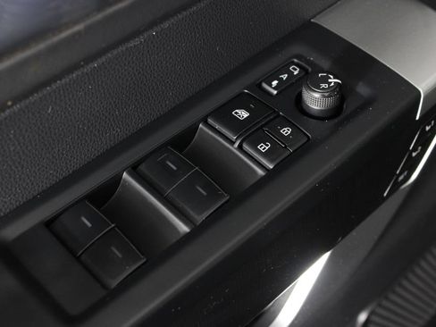 Used 2023 Toyota Tundra Platinum AWD/4WD image 21